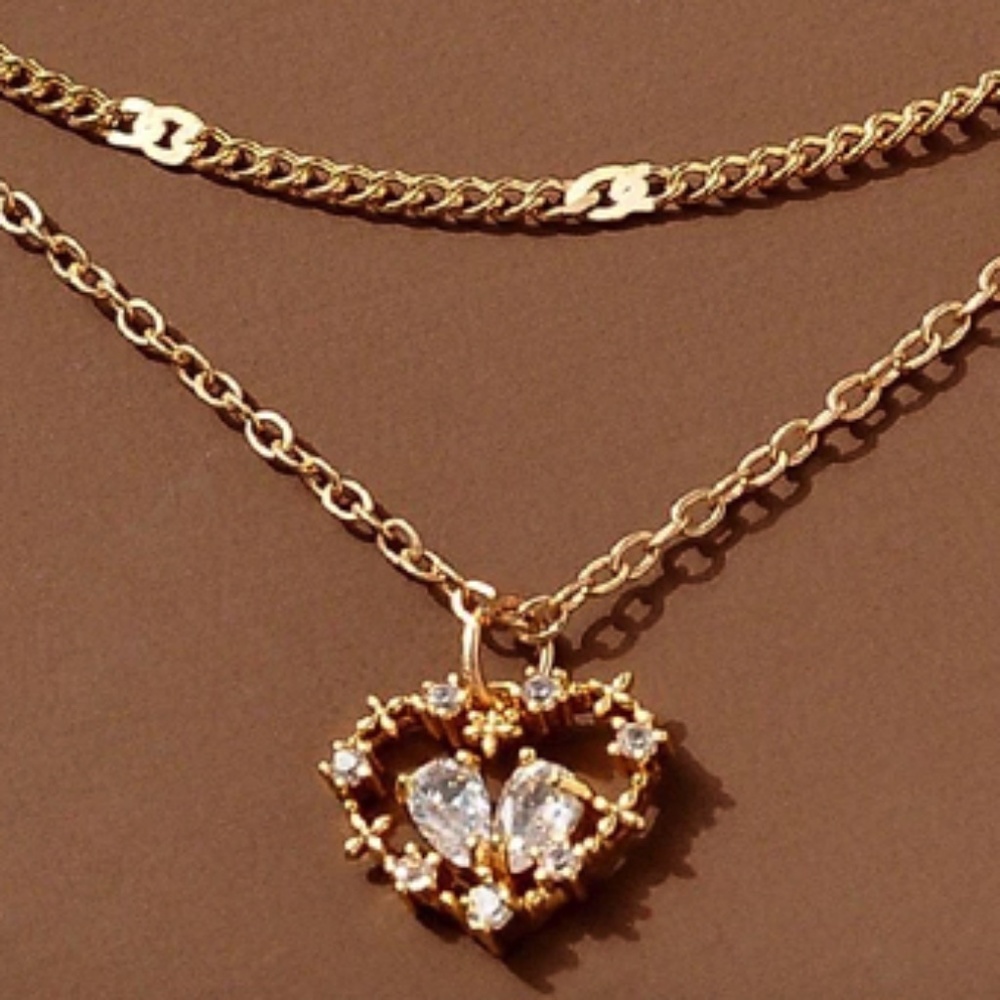 Heart Charm Layered Necklace Copper Jewelry - Zirconia Stones - One hook for all - Picture 4 of 6